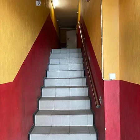 Telliskivi Хостел *