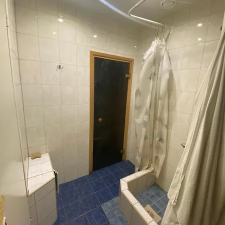 Telliskivi Хостел